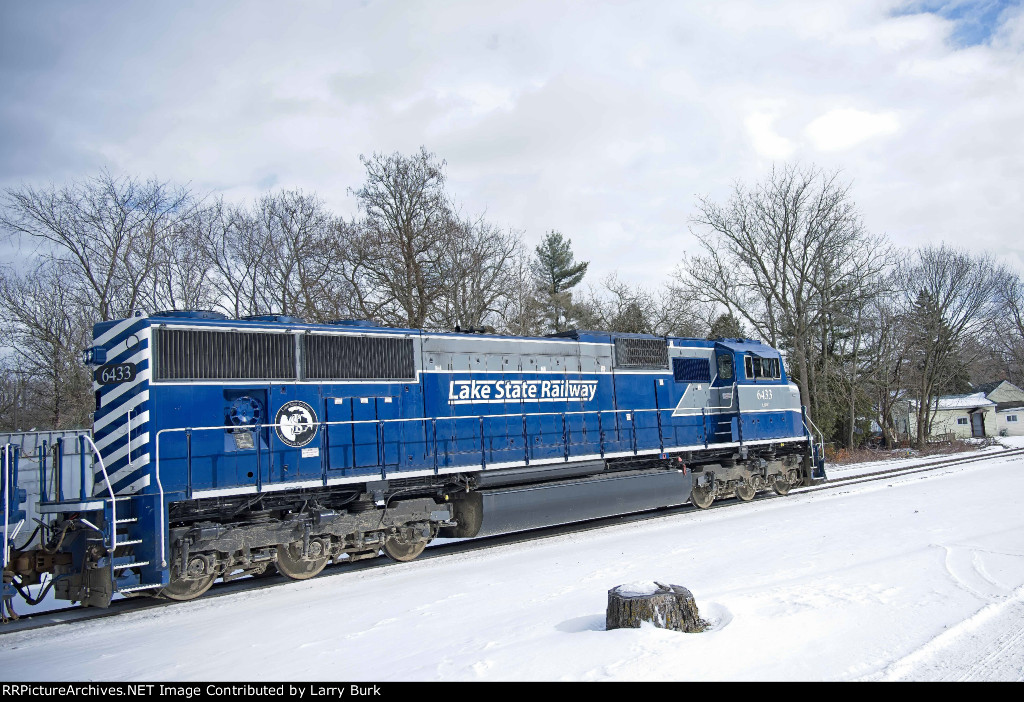 LSRC SD70M at Holly, MI